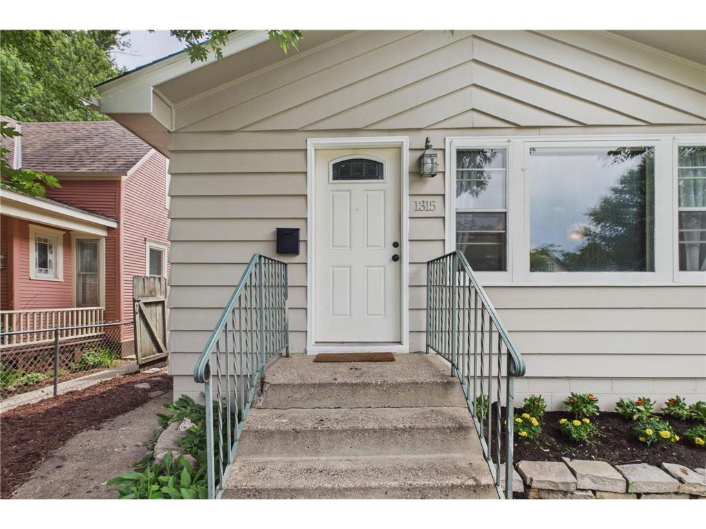 1315 Buchanan Street NE Minneapolis MN 55413 7099616 image18