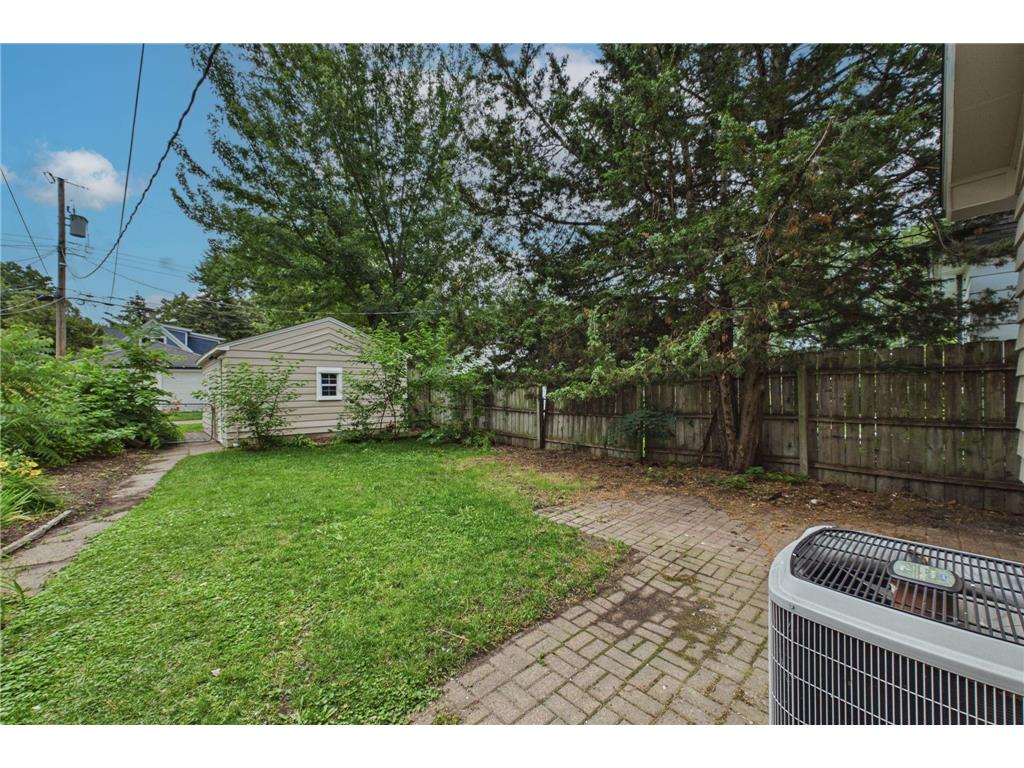 1315 Buchanan Street NE Minneapolis MN 55413 7099616 image24