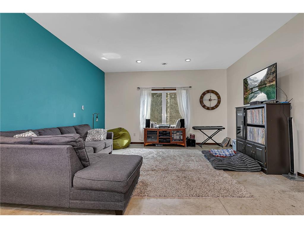 1315 Karnis Drive NW Alexandria MN 56308 7059572 image70