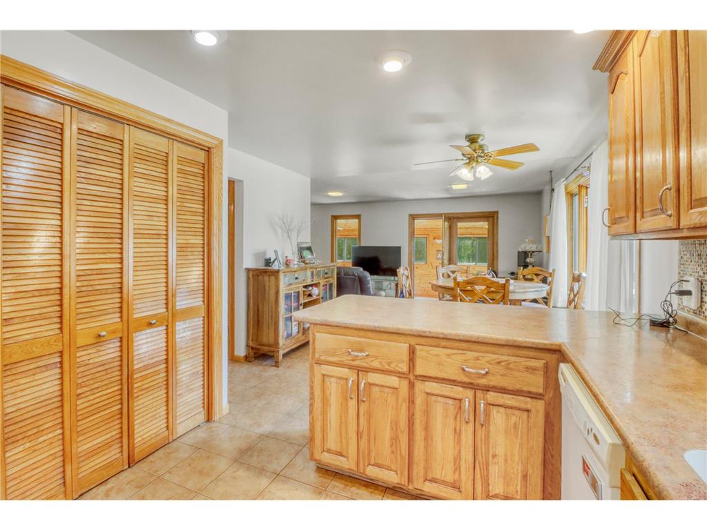 1315 Loring Avenue Detroit Lakes MN 56501 7084053 image13