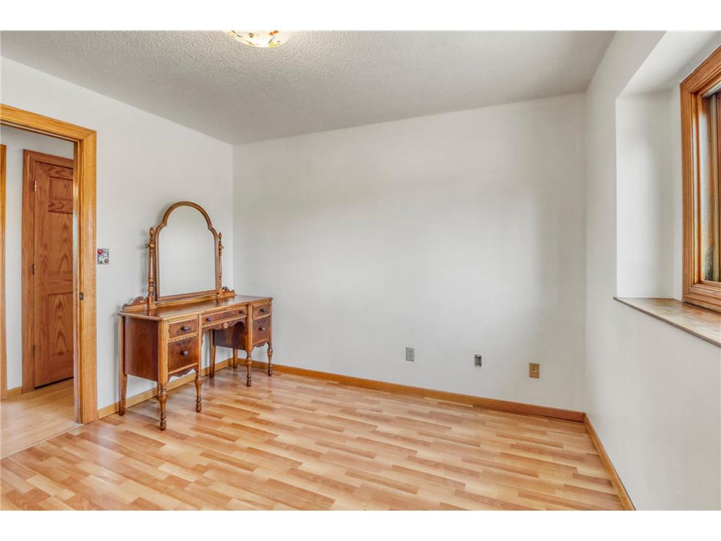 1315 Loring Avenue Detroit Lakes MN 56501 7084053 image29