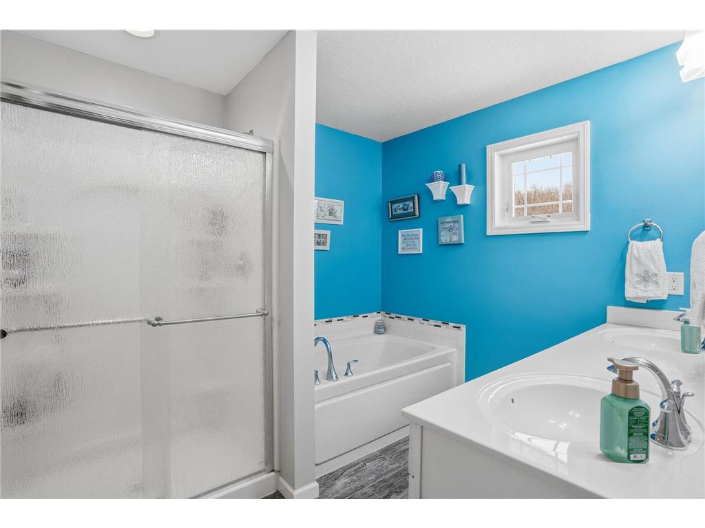 1315 Lylewood Parkway Carver MN 55315 6823990 image37