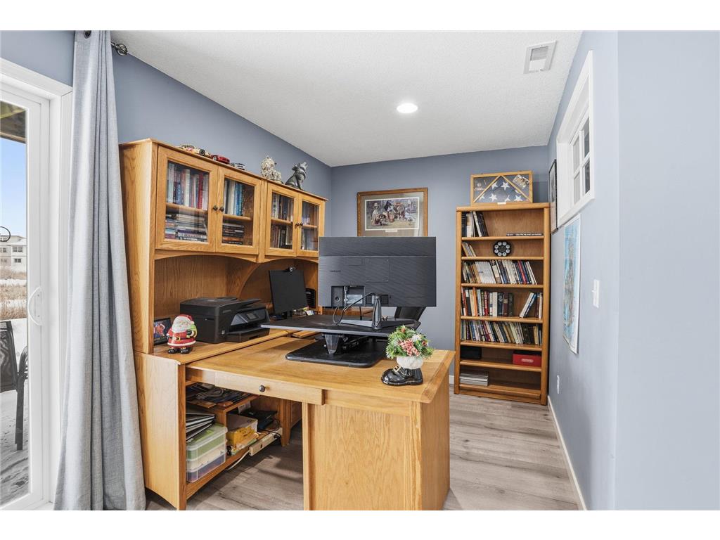 1315 Lylewood Parkway Carver MN 55315 6823990 image49