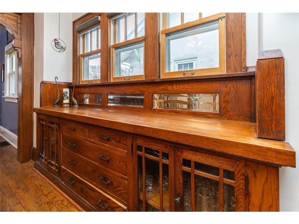 1315 Saint Clair Avenue Saint Paul MN 55105 7035477 image10