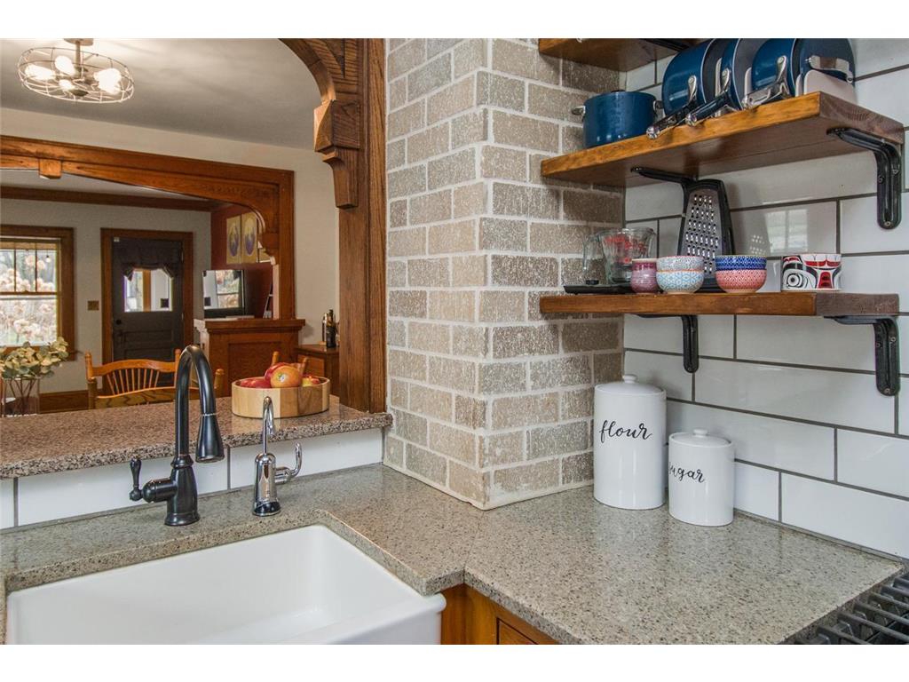 1315 Saint Clair Avenue Saint Paul MN 55105 7035477 image15