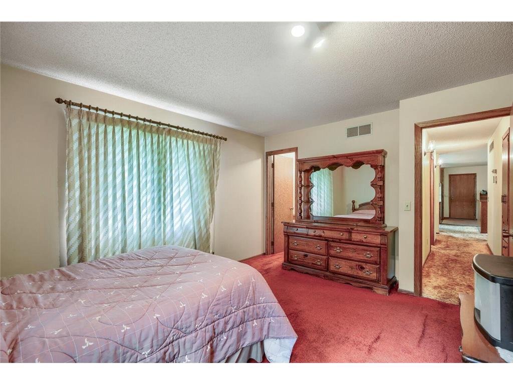 13151 Highway 13 S Savage MN 55378 7106587 image17