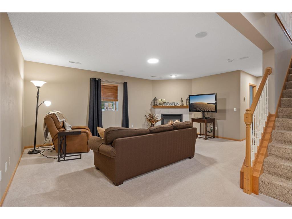 13152 Gamma Way Apple Valley MN 55124 7092702 image25