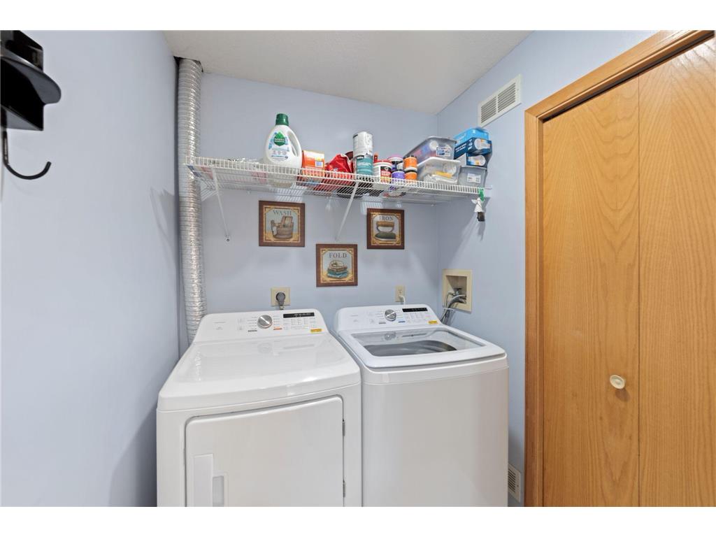 13154 Meadowood Curve NW #6NW Coon Rapids MN 55448 7048405 image11