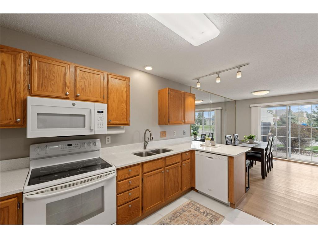 13154 Meadowood Curve NW #6NW Coon Rapids MN 55448 7048405 image9