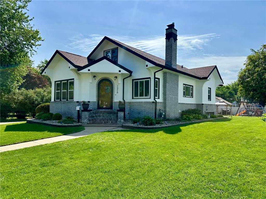 1316 4th Avenue Worthington MN 56187 6737933 image1