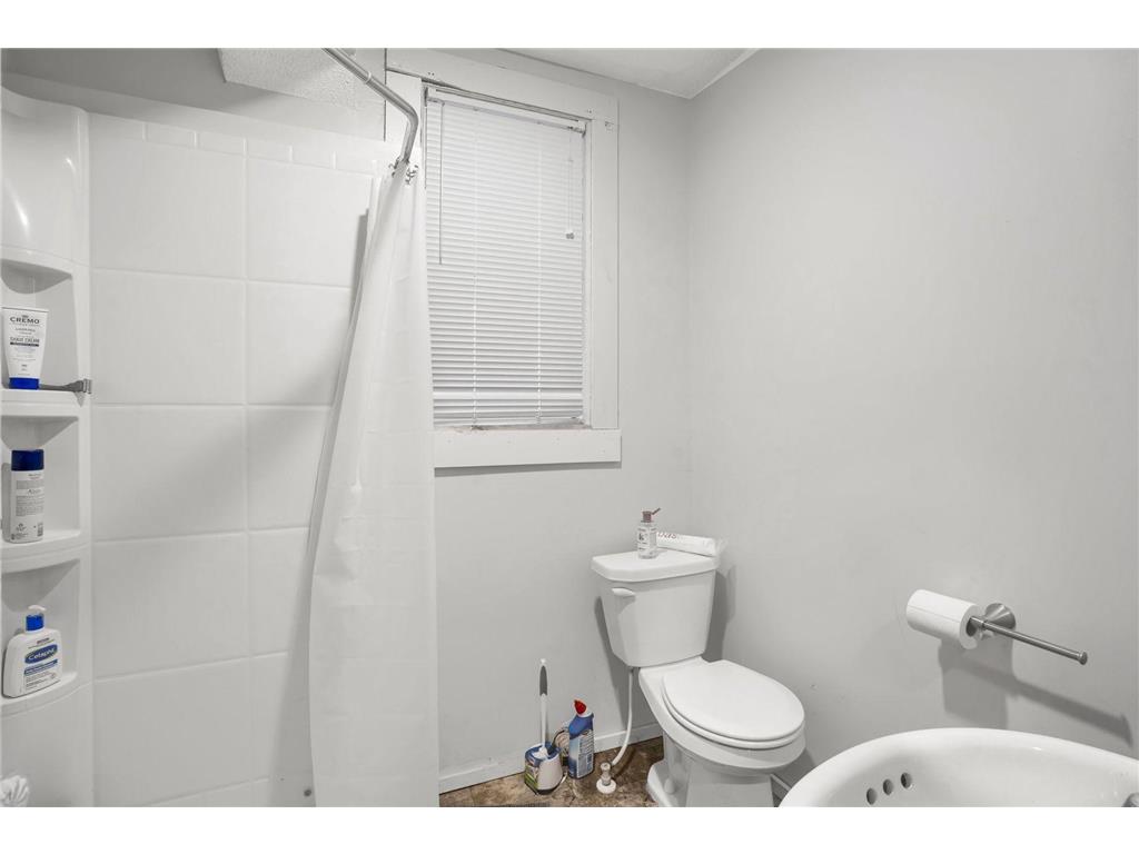 1316 7th Street SE Minneapolis MN 55414 7025444 image20