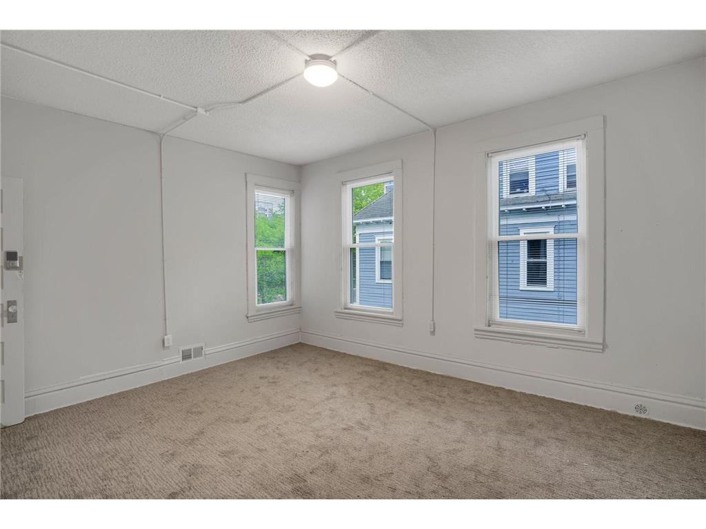 1316 7th Street SE Minneapolis MN 55414 7025444 image26