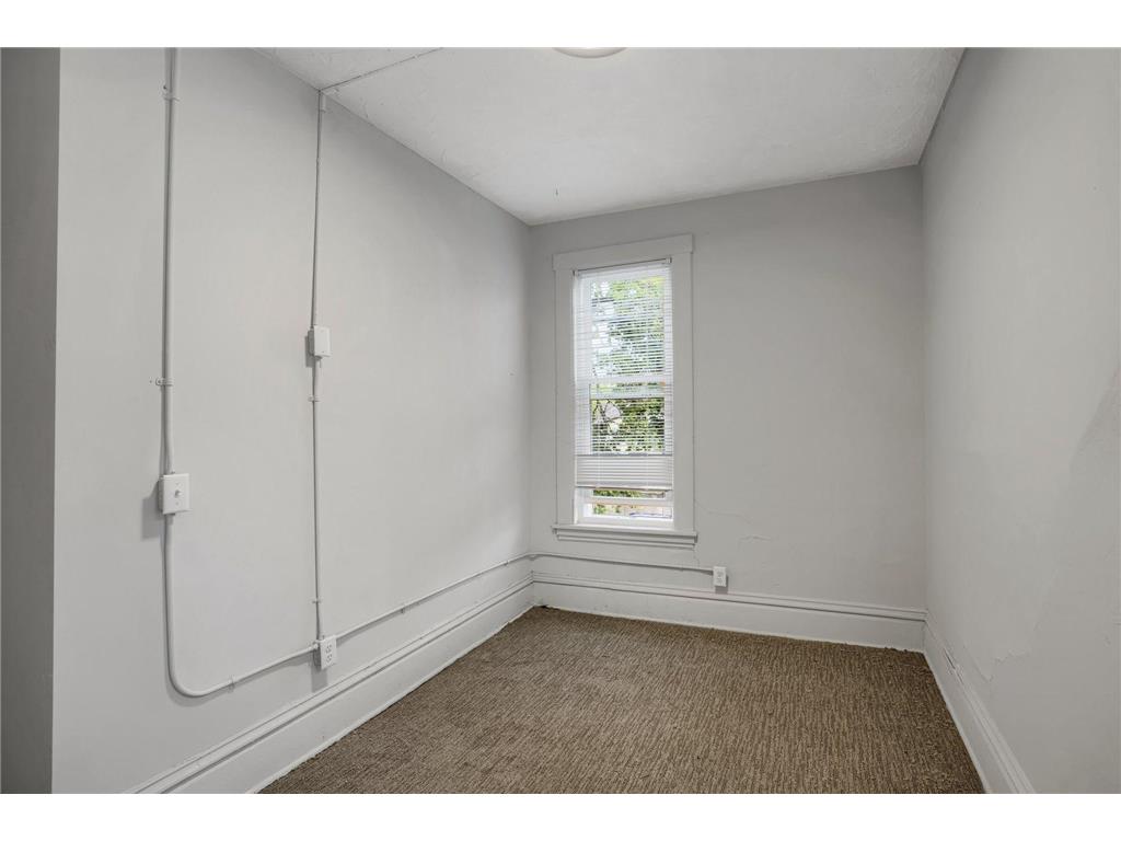 1316 7th Street SE Minneapolis MN 55414 7025444 image29