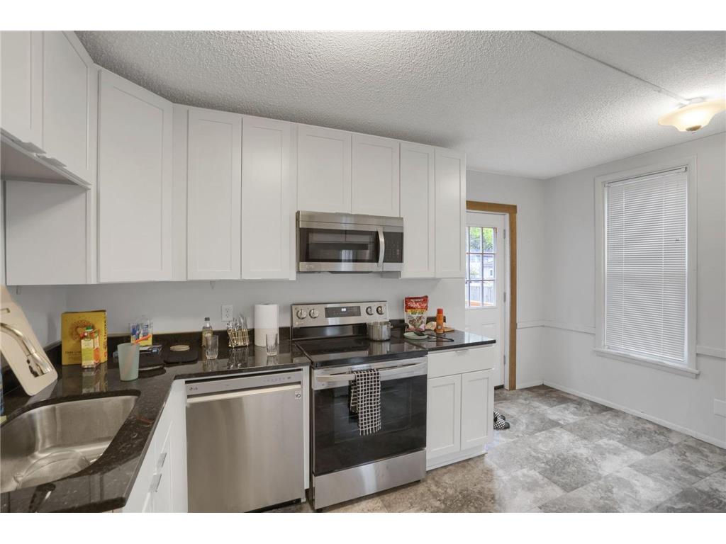 1316 7th Street SE Minneapolis MN 55414 7025444 image8