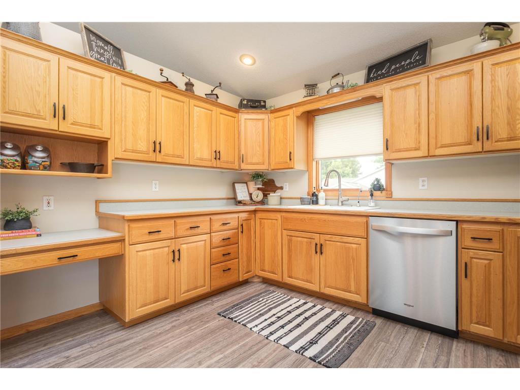 1316 Armstrong Road NW Alexandria MN 56308 7096073 image5