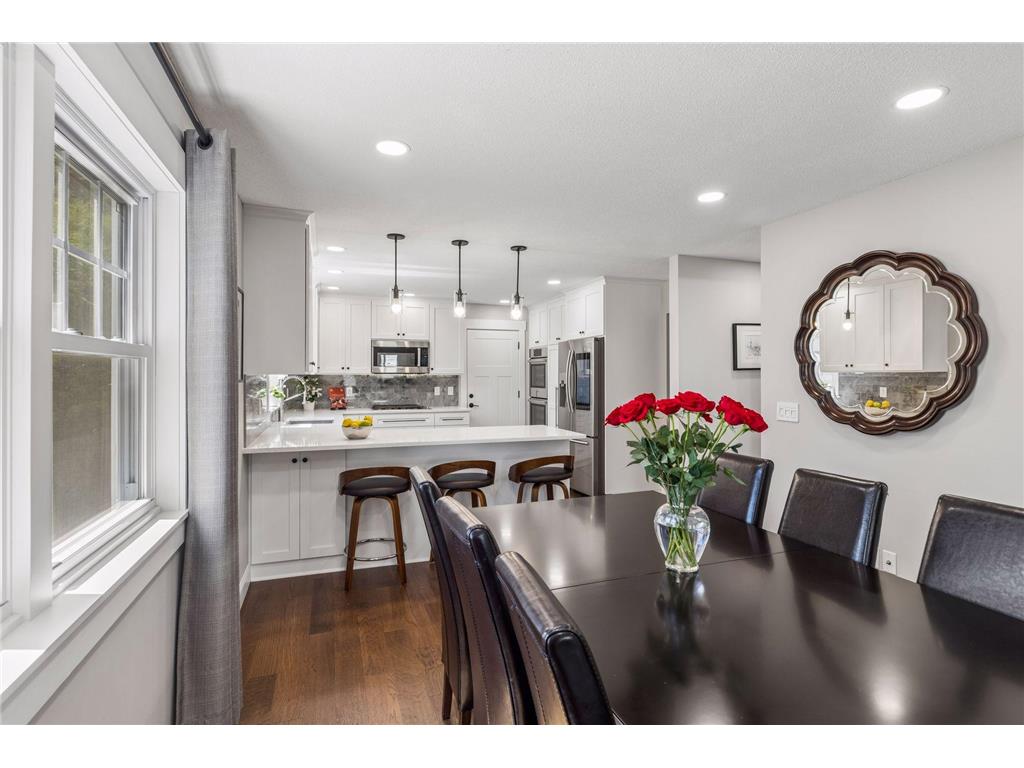 1316 Christy Circle Roseville MN 55113 7066799 image11