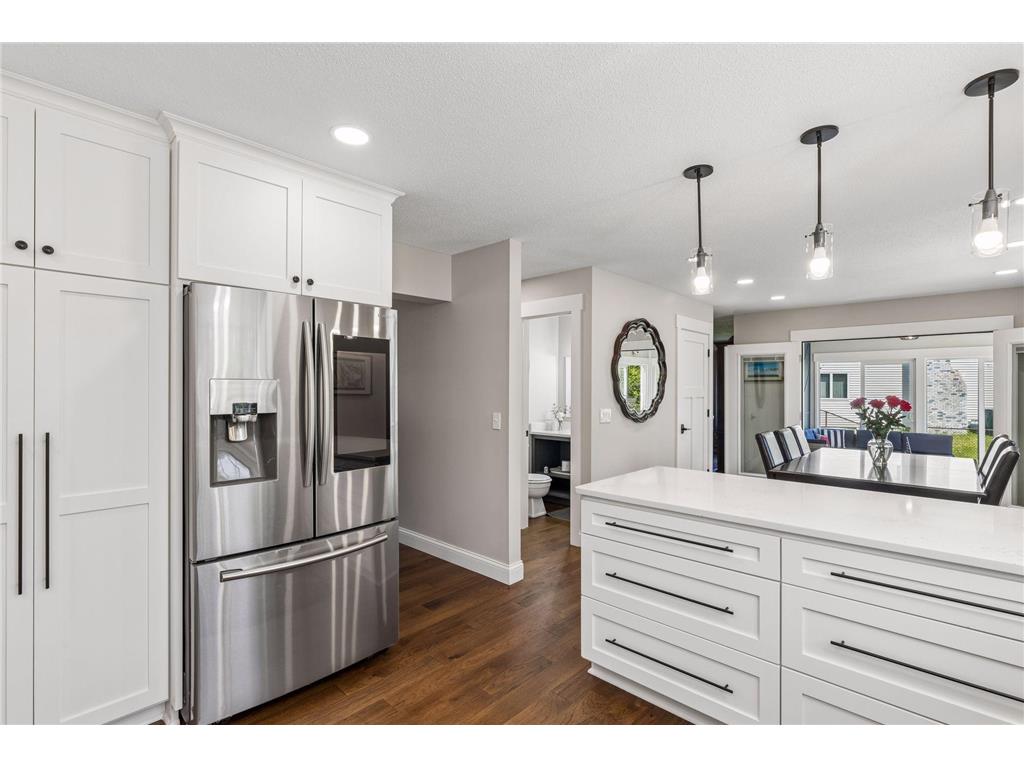 1316 Christy Circle Roseville MN 55113 7066799 image16