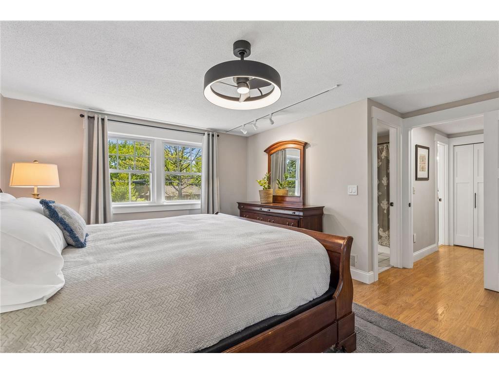 1316 Christy Circle Roseville MN 55113 7066799 image29
