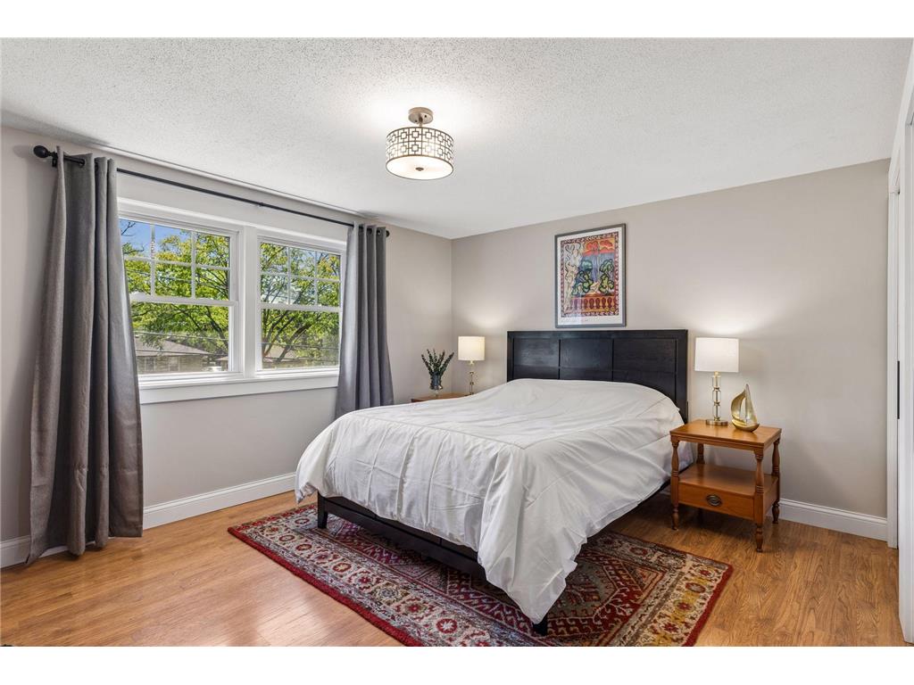 1316 Christy Circle Roseville MN 55113 7066799 image35