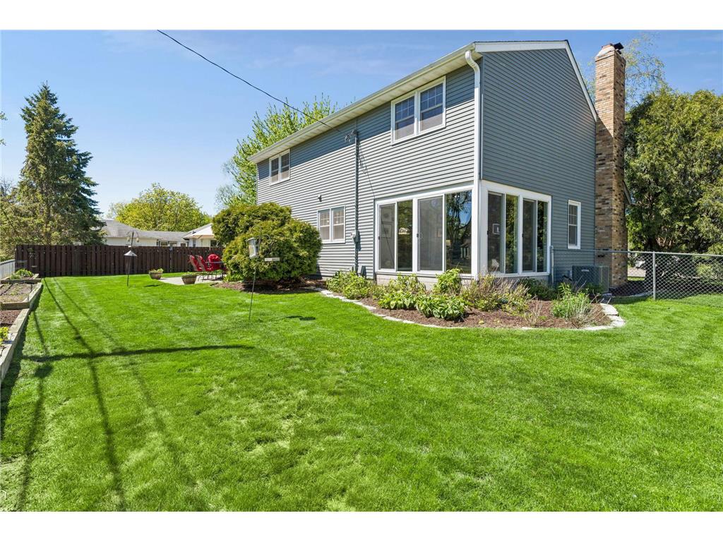 1316 Christy Circle Roseville MN 55113 7066799 image43