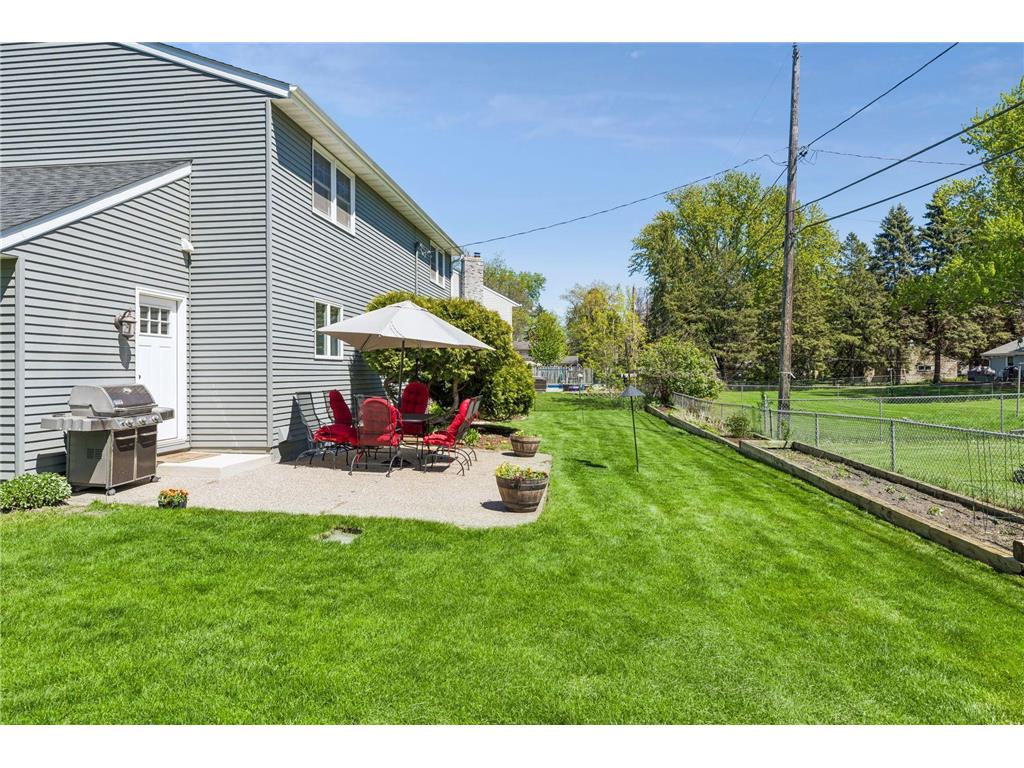 1316 Christy Circle Roseville MN 55113 7066799 image44