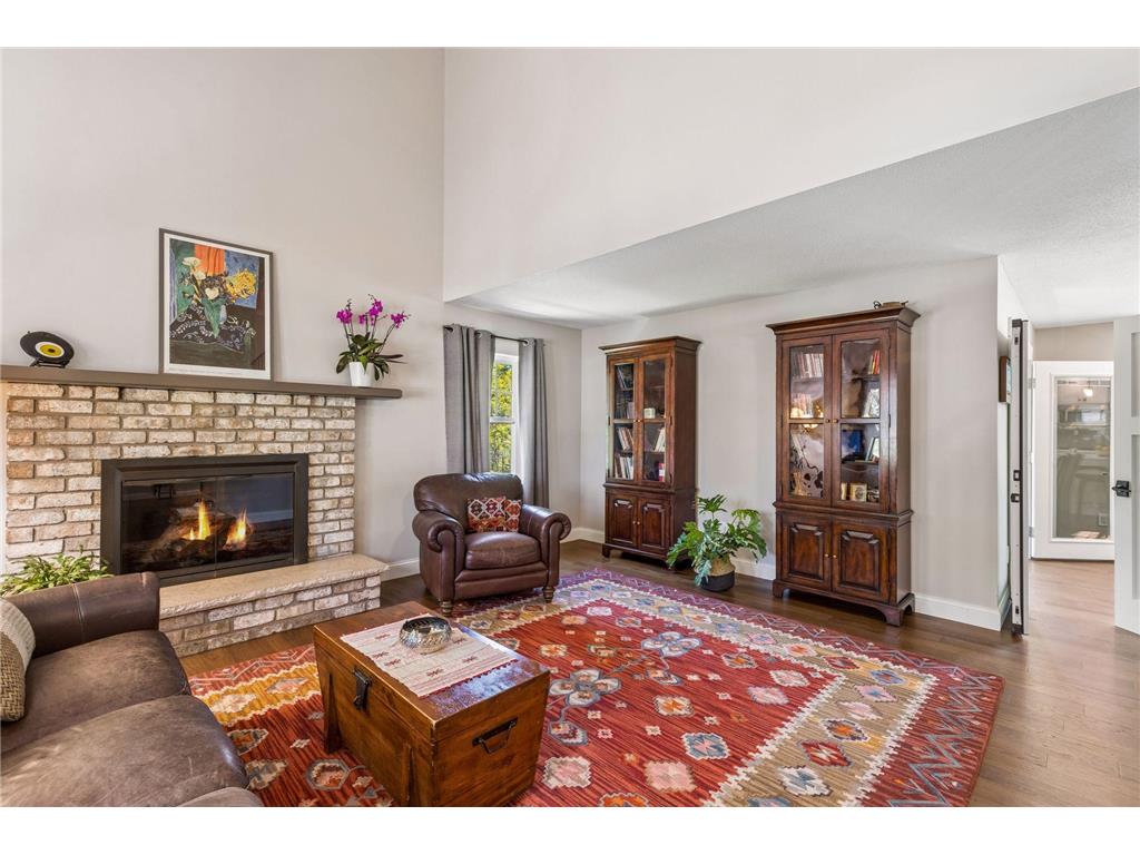 1316 Christy Circle Roseville MN 55113 7066799 image6