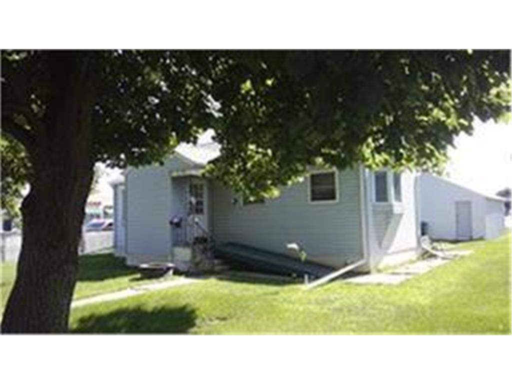 1316 Smith Avenue Worthington MN 56187 6406175 image1