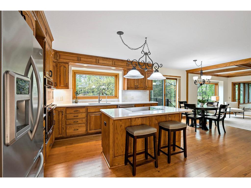 1316 Summit Oaks Drive Burnsville MN 55337 7060632 image10