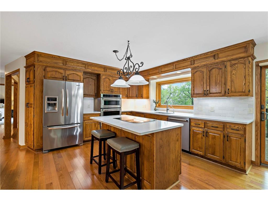 1316 Summit Oaks Drive Burnsville MN 55337 7060632 image11