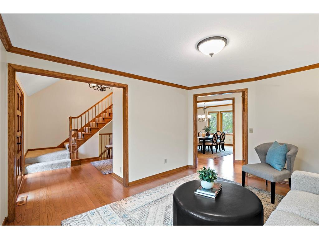 1316 Summit Oaks Drive Burnsville MN 55337 7060632 image7