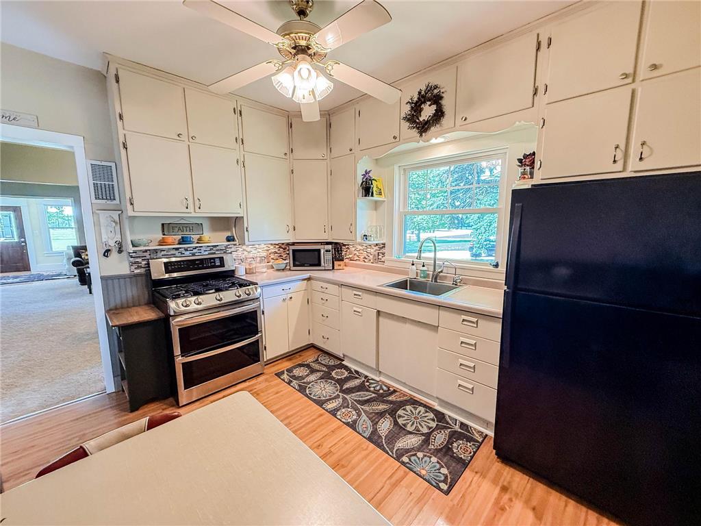 1316 W Fairview Avenue Olivia MN 56277 7084813 image16