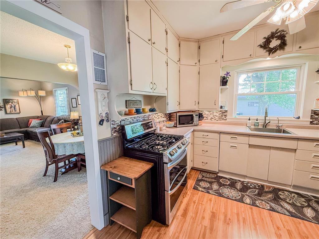 1316 W Fairview Avenue Olivia MN 56277 7084813 image19