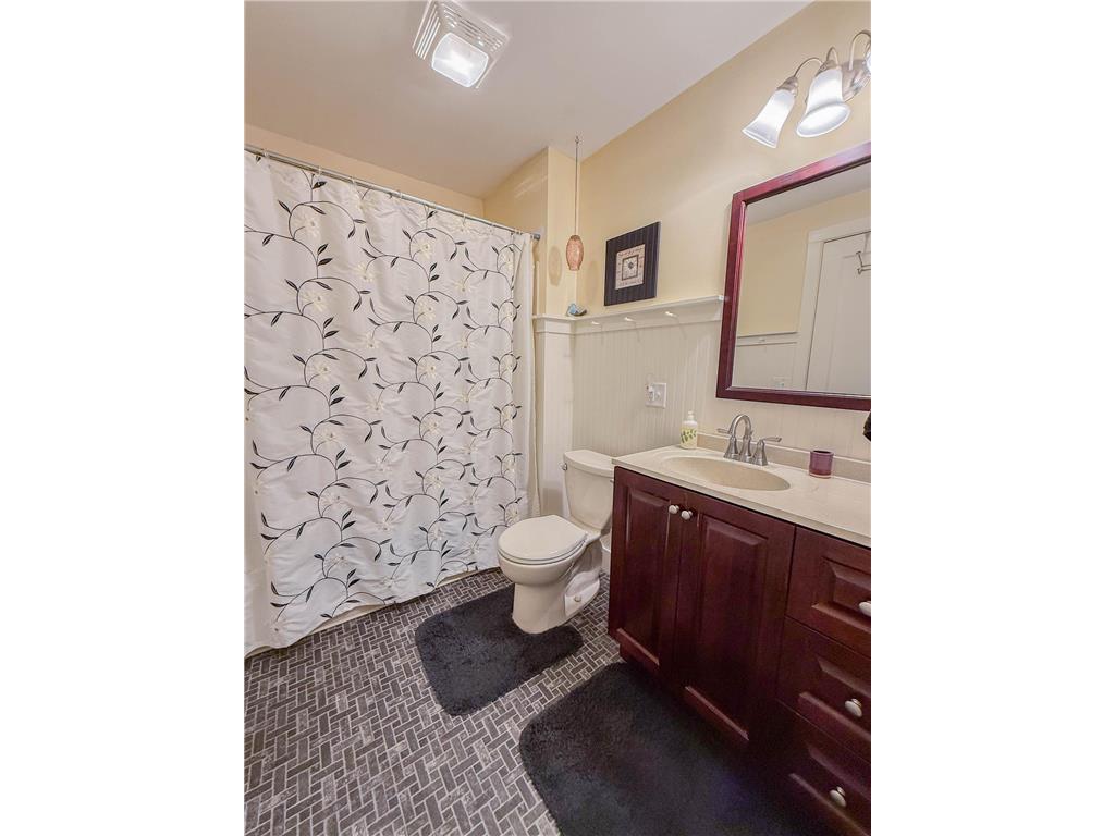 1316 W Fairview Avenue Olivia MN 56277 7084813 image22