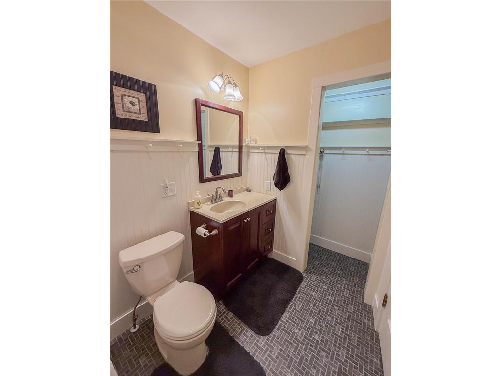 1316 W Fairview Avenue Olivia MN 56277 7084813 image23