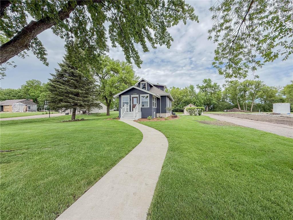 1316 W Fairview Avenue Olivia MN 56277 7084813 image39
