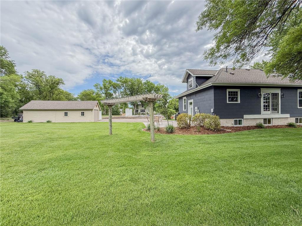 1316 W Fairview Avenue Olivia MN 56277 7084813 image51
