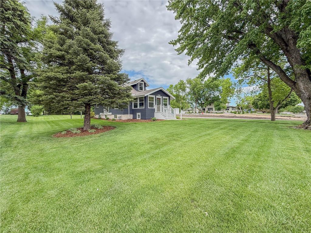1316 W Fairview Avenue Olivia MN 56277 7084813 image55