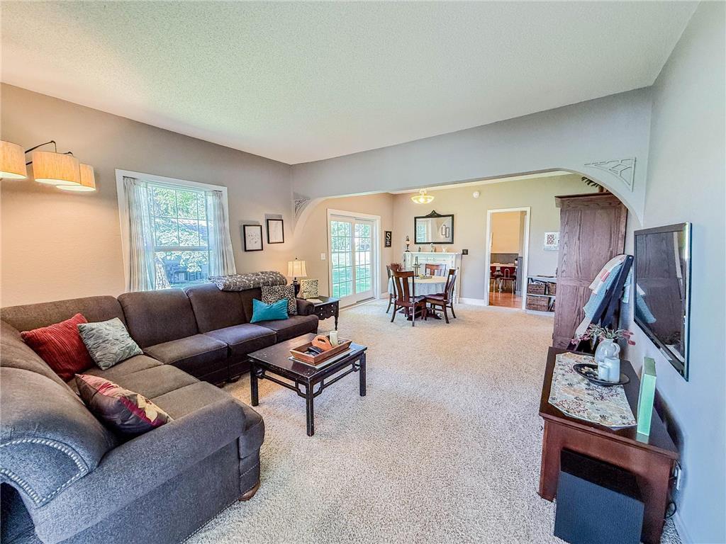1316 W Fairview Avenue Olivia MN 56277 7084813 image9