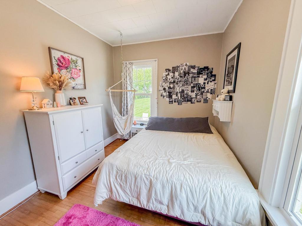1316 W Fairview Avenue Olivia MN 56277 7103381 image24