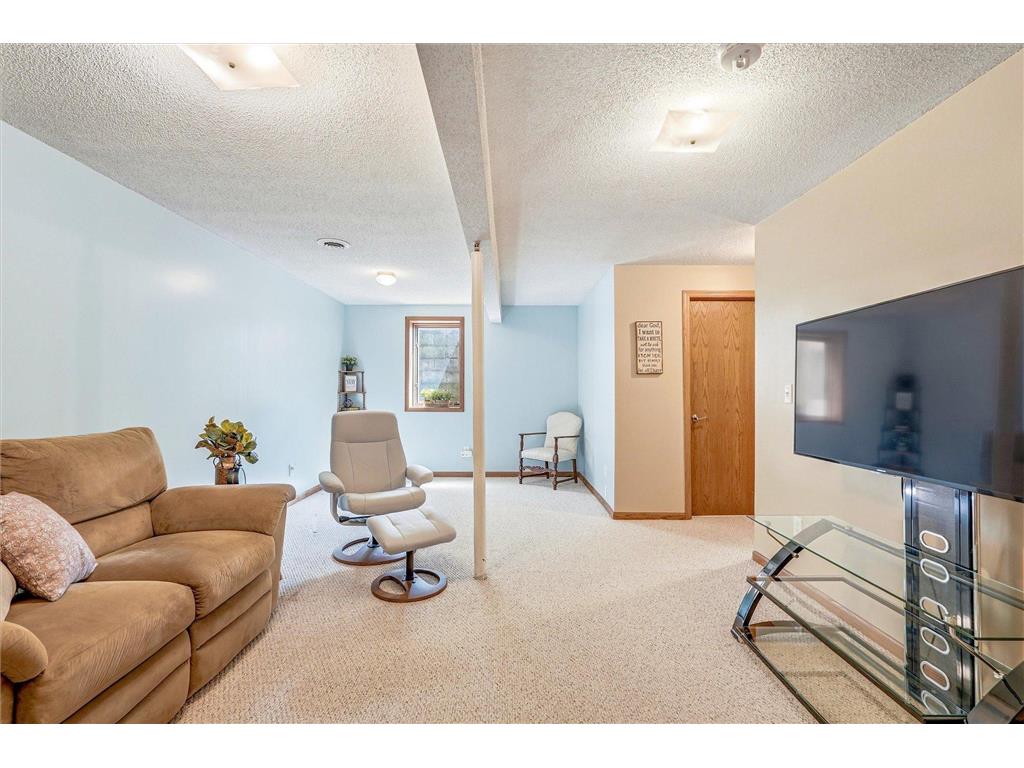 13165 295th Street Lindstrom MN 55045 7076094 image37