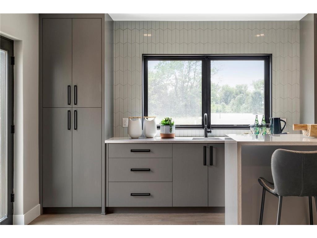 13169 Diamond Path Apple Valley MN 55124 - Farquar 7054462 image5