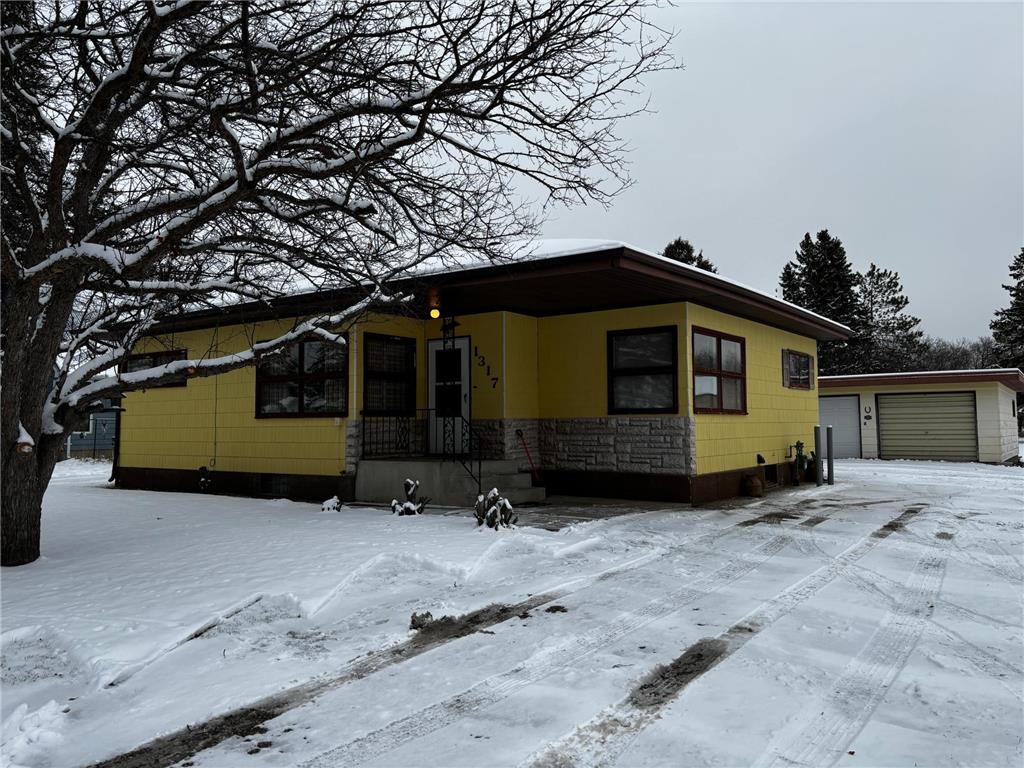 1317 13th Avenue International Falls MN 56649 6635987 image1