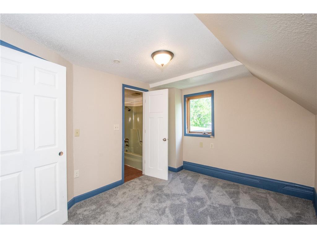 1317 1st Avenue N Fargo ND 58102 6682491 image17