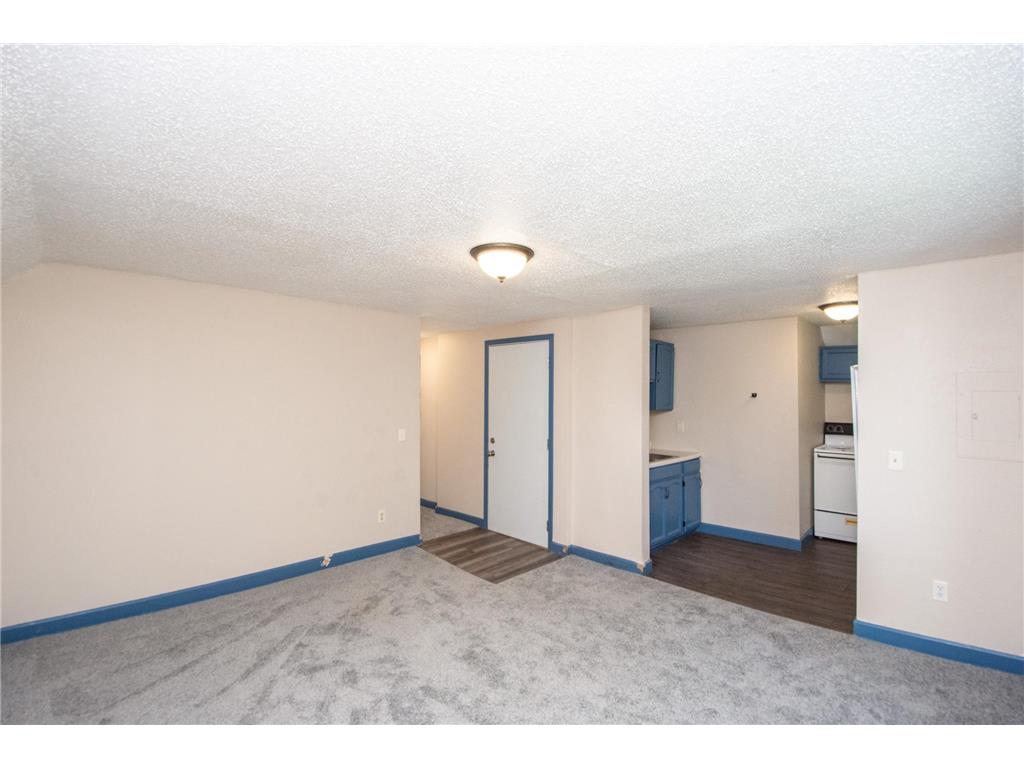 1317 1st Avenue N Fargo ND 58102 6682491 image3