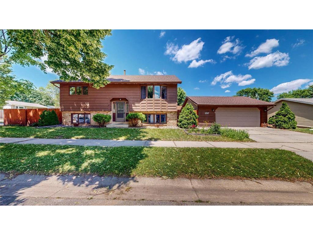 1317 43rd Street NW Rochester MN 55901 6557597 image1