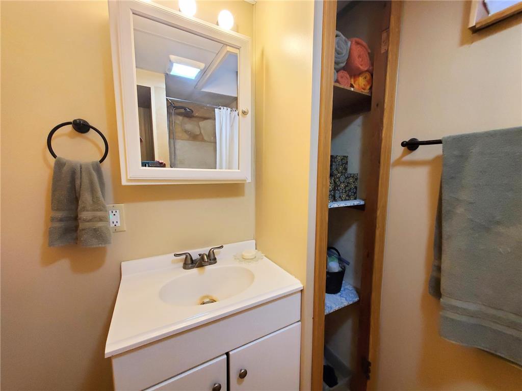 1317 America Avenue NW Bemidji MN 56601 7102983 image30