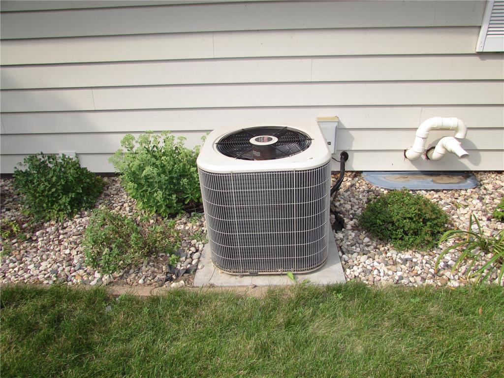 1317 Beach Place Fairmont MN 56031 6752561 image34