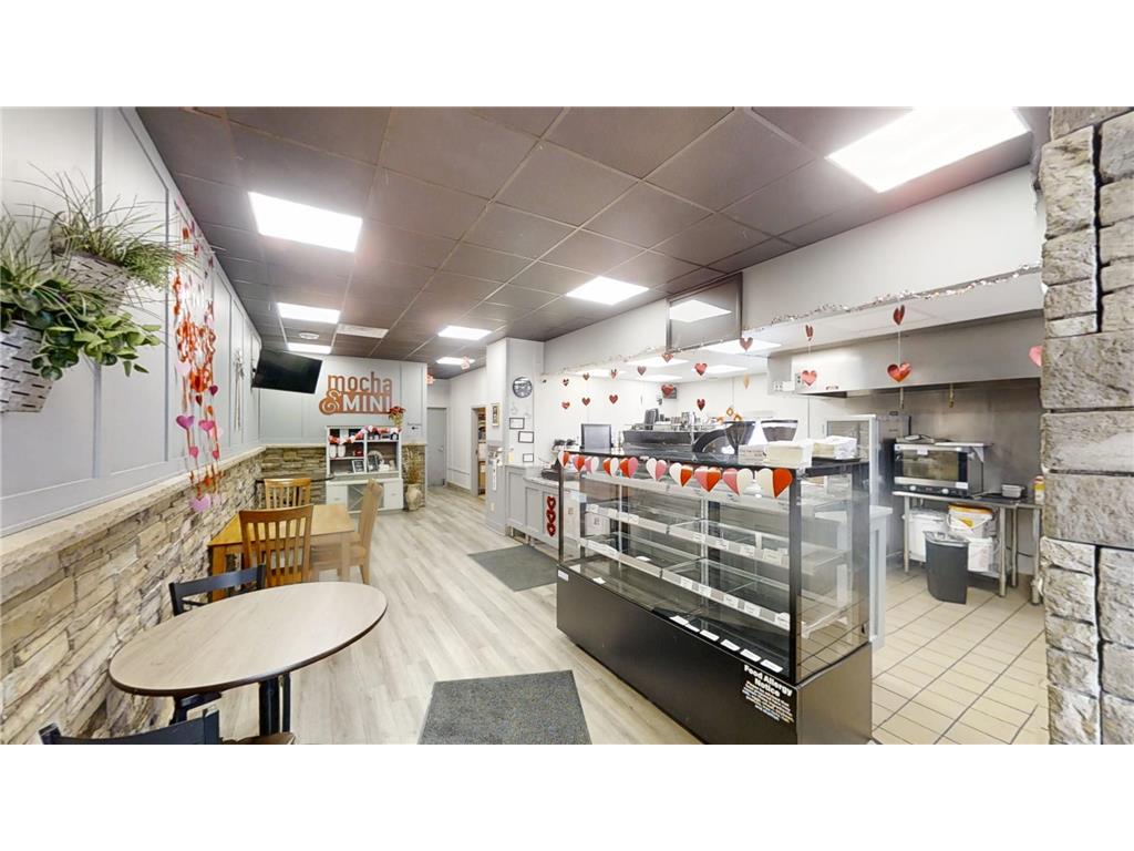 1317 Broadway Avenue SE Albert Lea MN 56007 7008700 image17