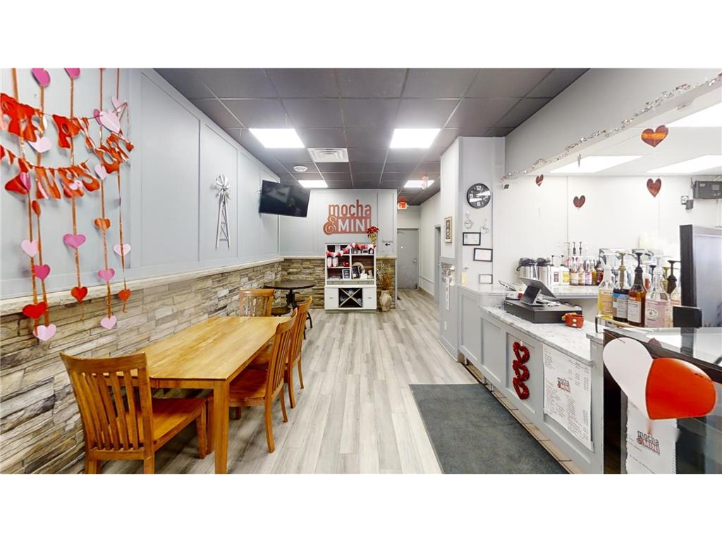1317 Broadway Avenue SE Albert Lea MN 56007 7008700 image18