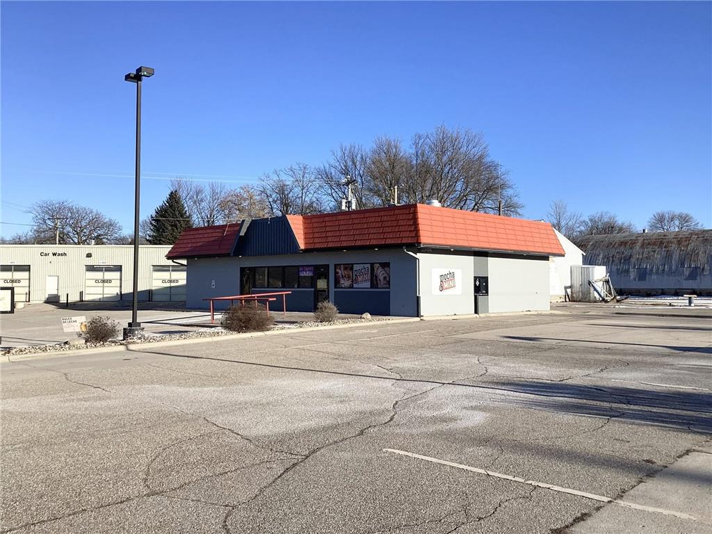 1317 Broadway Avenue SE Albert Lea MN 56007 7008700 image2